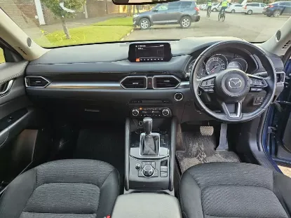 Picture of Mazda CX-5 2017