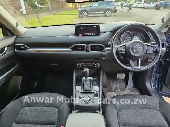 Picture of Mazda CX-5 2017