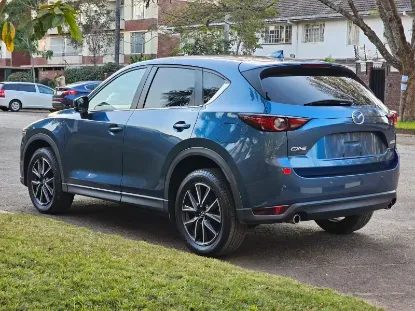 Picture of Mazda CX-5 2017