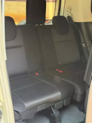 Picture of Nissan Serena 2017