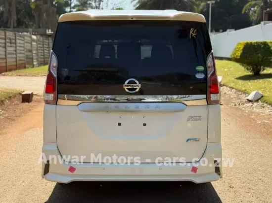 Picture of Nissan Serena 2017