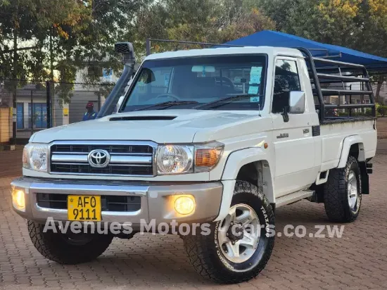 Picture of Toyota Land Cruiser 2015