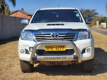 Picture of Toyota Hilux 2013