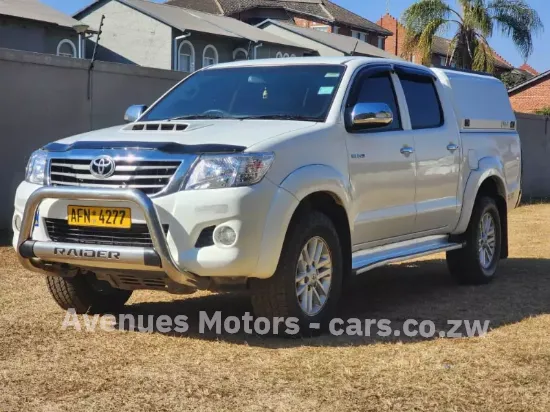 Picture of Toyota Hilux 2013