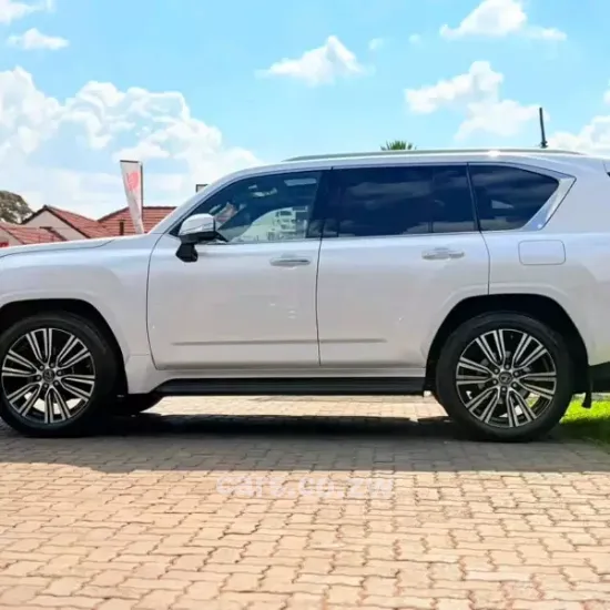 Picture of Lexus LX 2024