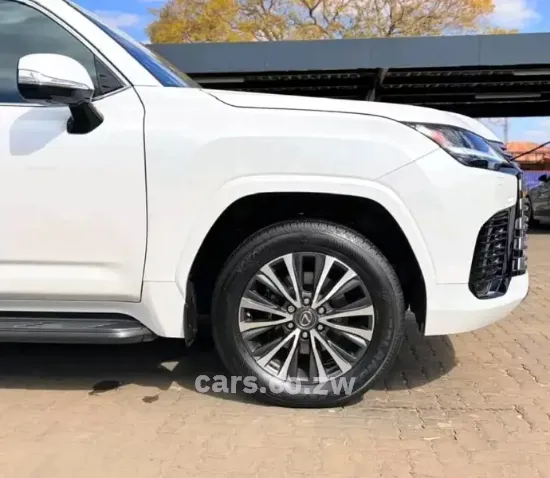 Picture of Lexus LX 2024