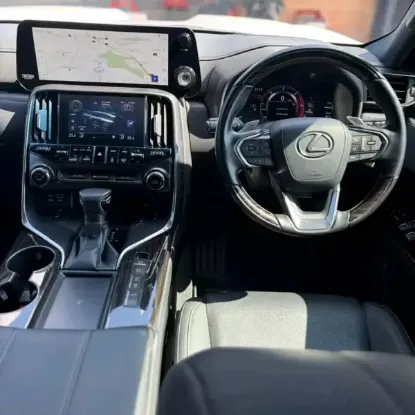 Picture of Lexus LX 2024