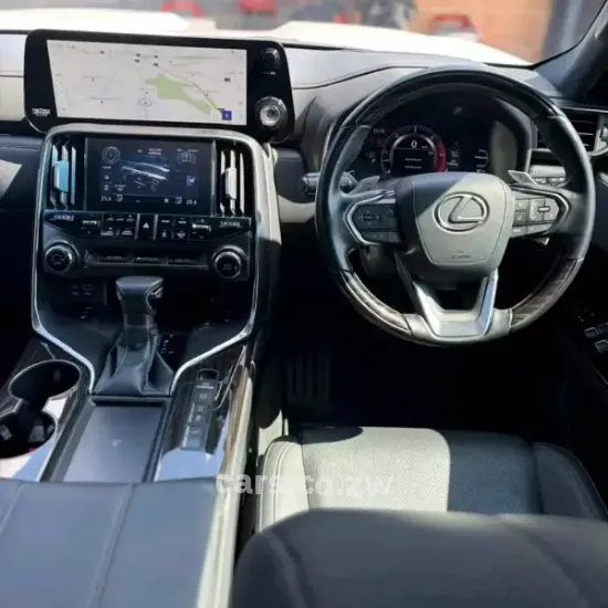 Picture of Lexus LX 2024