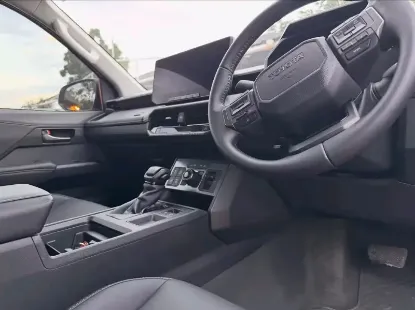 Picture of Toyota Hilux 2026