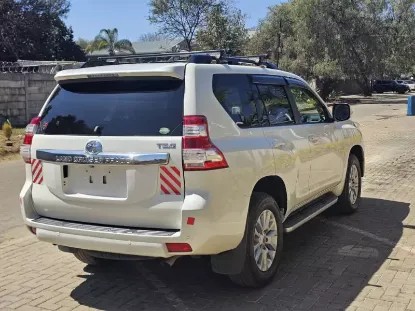 Picture of Toyota Prado 2017