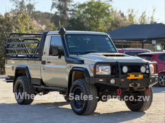 Picture of Toyota Land Cruiser 2022