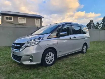 Picture of Nissan Serena 2016