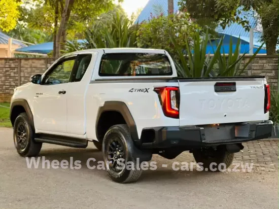 Picture of Toyota Hilux 2026