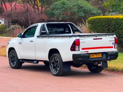 Picture of Toyota Hilux 2019