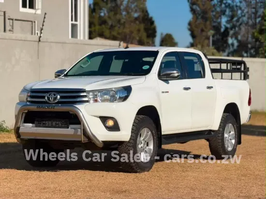 Picture of Toyota Hilux 2017