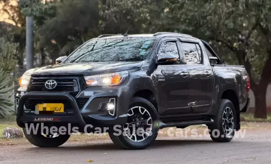 Picture of Toyota Hilux 2020