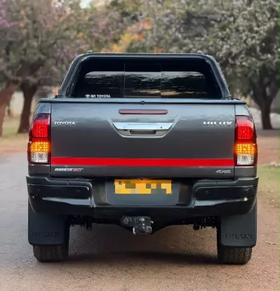 Picture of Toyota Hilux 2020