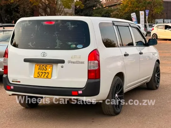 Picture of Toyota Probox 2018