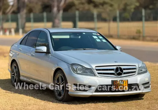 Picture of Mercedes Benz C-Class 2014