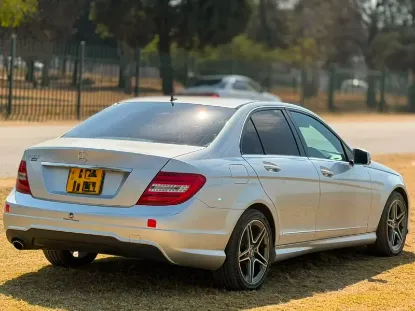 Picture of Mercedes Benz C-Class 2014