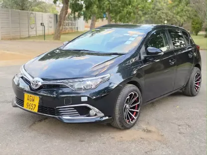Picture of Toyota Auris 2016
