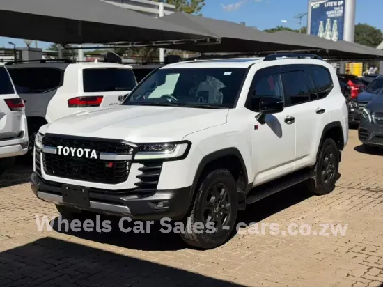 Picture of Toyota Landcruser 2024