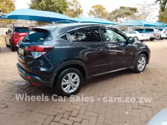 Picture of Honda Vezel 2016