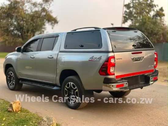 Picture of Toyota Hilux 2022