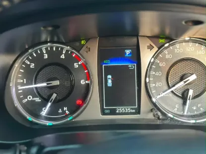 Picture of Toyota Hilux 2022