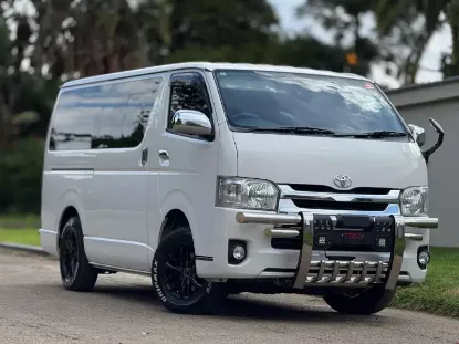 Picture of Toyota Hiace 2016