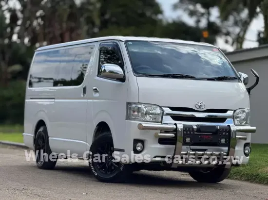 Picture of Toyota Hiace 2016