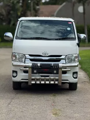Picture of Toyota Hiace 2016