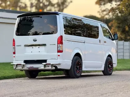 Picture of Toyota Hiace 2021