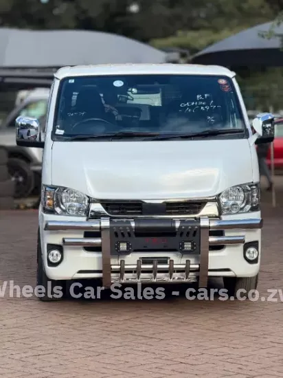 Picture of Toyota Hiace 2021