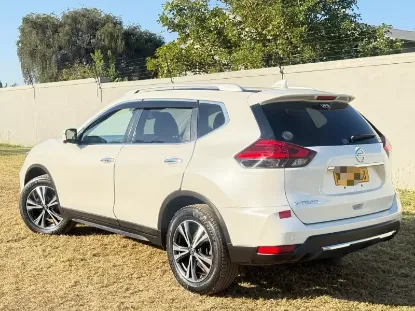 Picture of Nissan X-Trail 2018