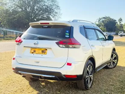 Picture of Nissan X-Trail 2018