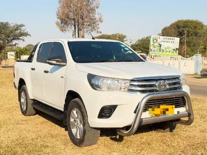 Picture of Toyota Hilux 2017