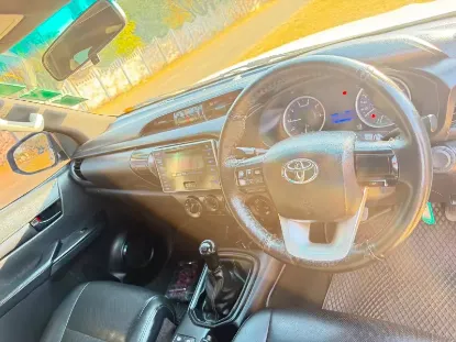 Picture of Toyota Hilux 2017