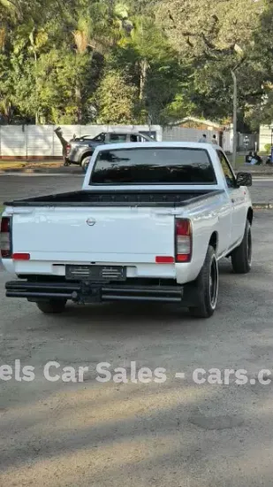 Picture of Nissan NP300 2021