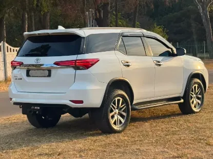 Picture of Toyota Fortuner 2017