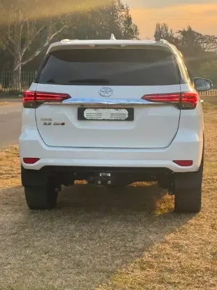 Picture of Toyota Fortuner 2017