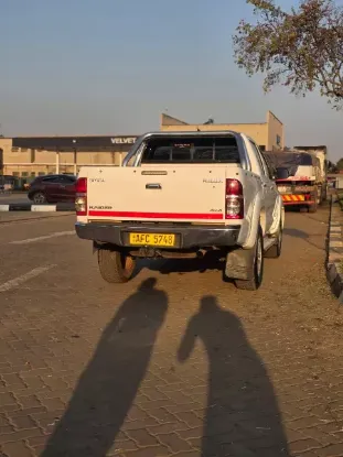 Picture of Toyota Hilux 2012