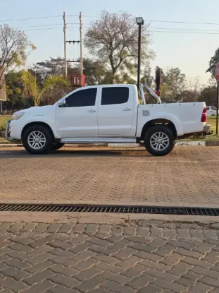 Picture of Toyota Hilux 2012
