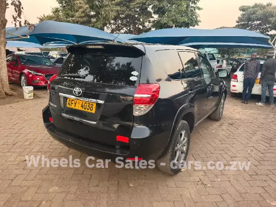Picture of Toyota Vanguard 2013