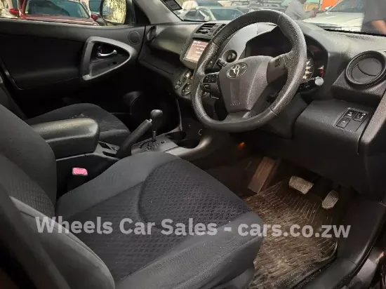 Picture of Toyota Vanguard 2013