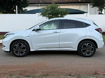 Picture of Honda Vezel 2017