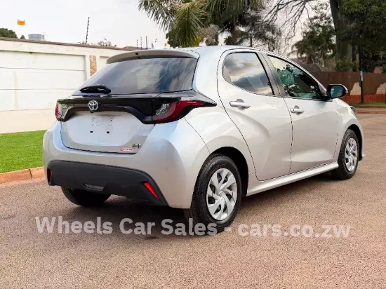 Picture of Toyota Yaris 2021