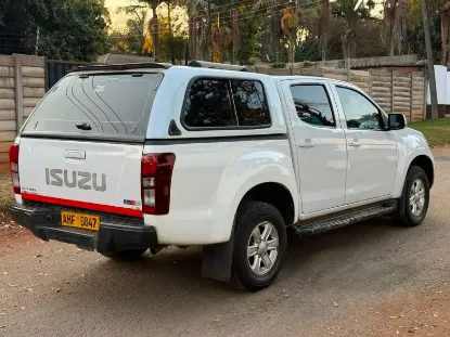 Picture of Isuzu KB250 2015