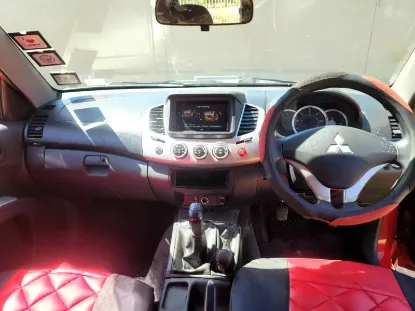 Picture of Mitsubishi L200 Twin cab 2014