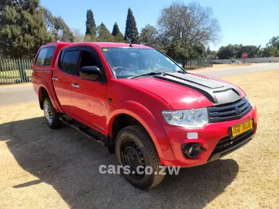 Picture of Mitsubishi L200 Twin cab 2014
